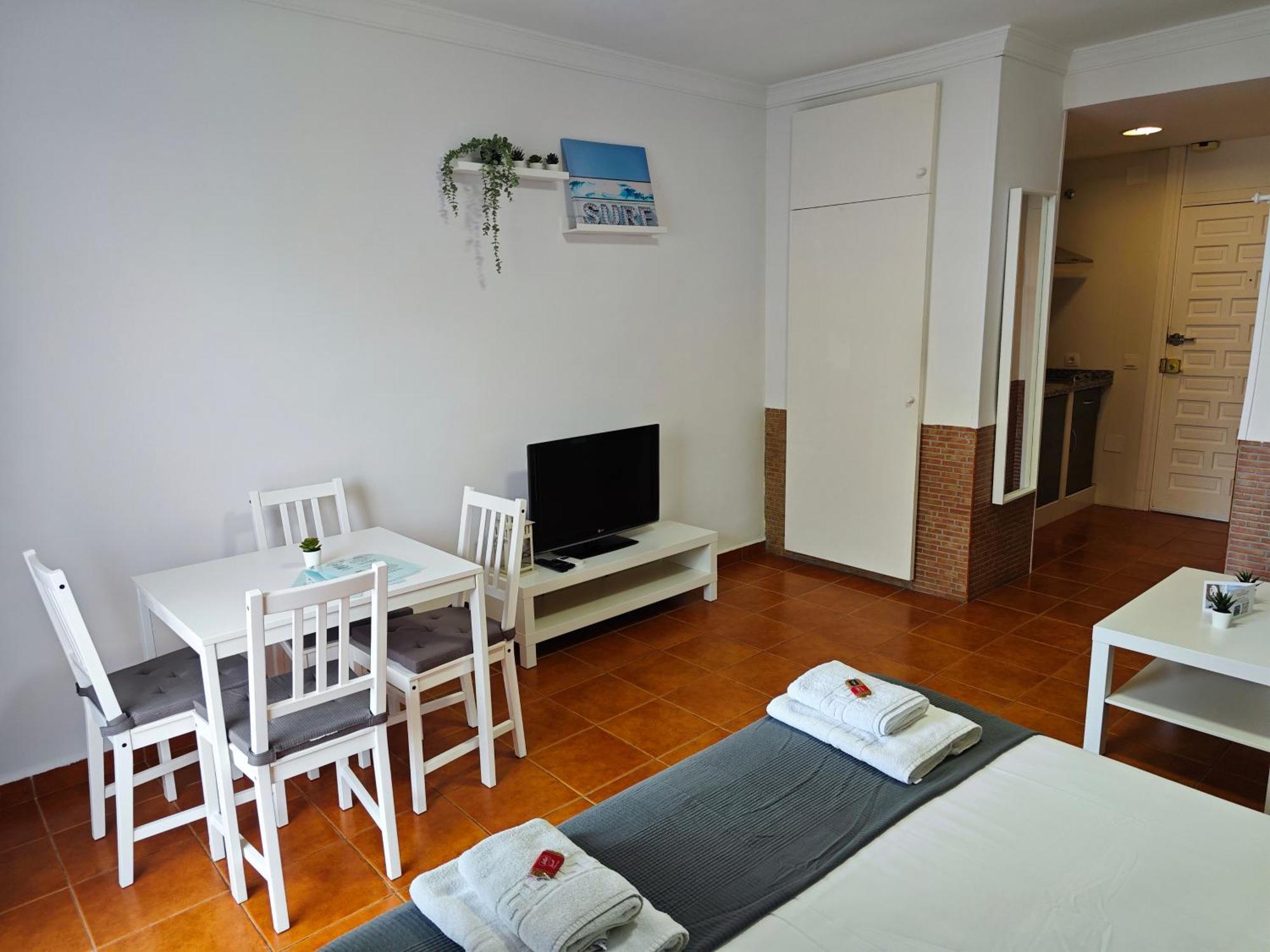 Benalbeach Casa Kito Suite 1ª Linea De Playa Бенальмадена Экстерьер фото